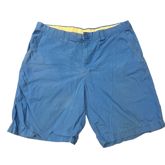 Stylish Blue Men's Flat Front Shorts - Picture 1 of 5